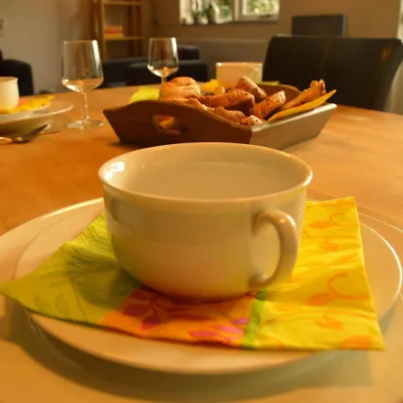 בית נופש Cozy Holiday Near Forest In